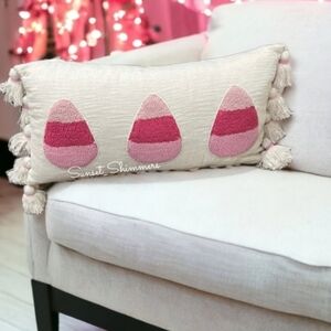 26" Sweet Street Pink Halloween Candy Corn Trio Throw pillow Decor Tassels NEW